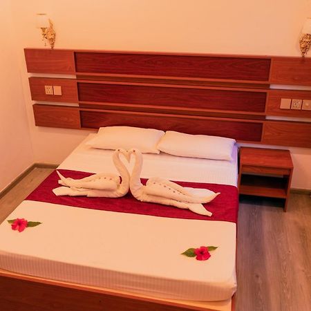 Feridhoo 费瑞德胡旅馆酒店 外观 照片